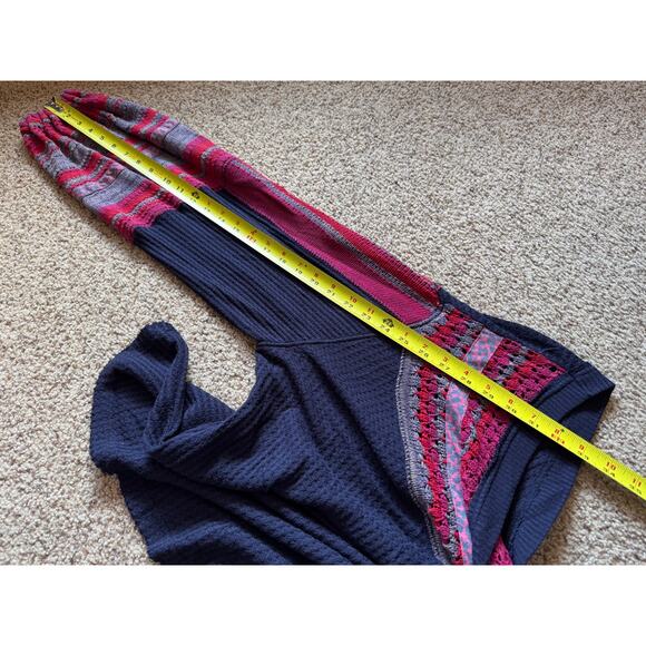 Free People Copenhagen Thermal Top Crochet Knit Boho Casual Blue Bohemian - Picture 5 of 7